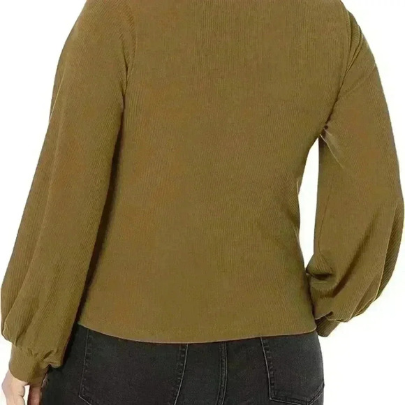 ⚡️5/$20 bundle sale⚡️ Women's Square-Neck Balloon-Sleeve Top XXL - Picture 2 of 10